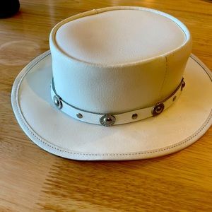 Winfield Cover Co. White Leather Hat